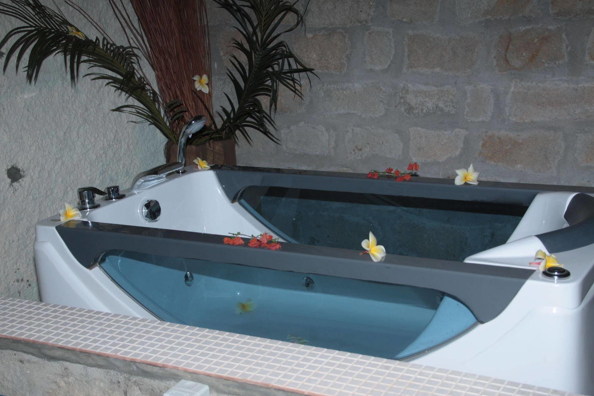 Nosy Be Hotel & Spa Ambaro Zewnętrze zdjęcie